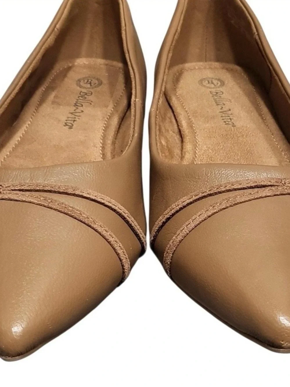 Bella Vita Pointed Toe Knot-Trim Flats in Taupe